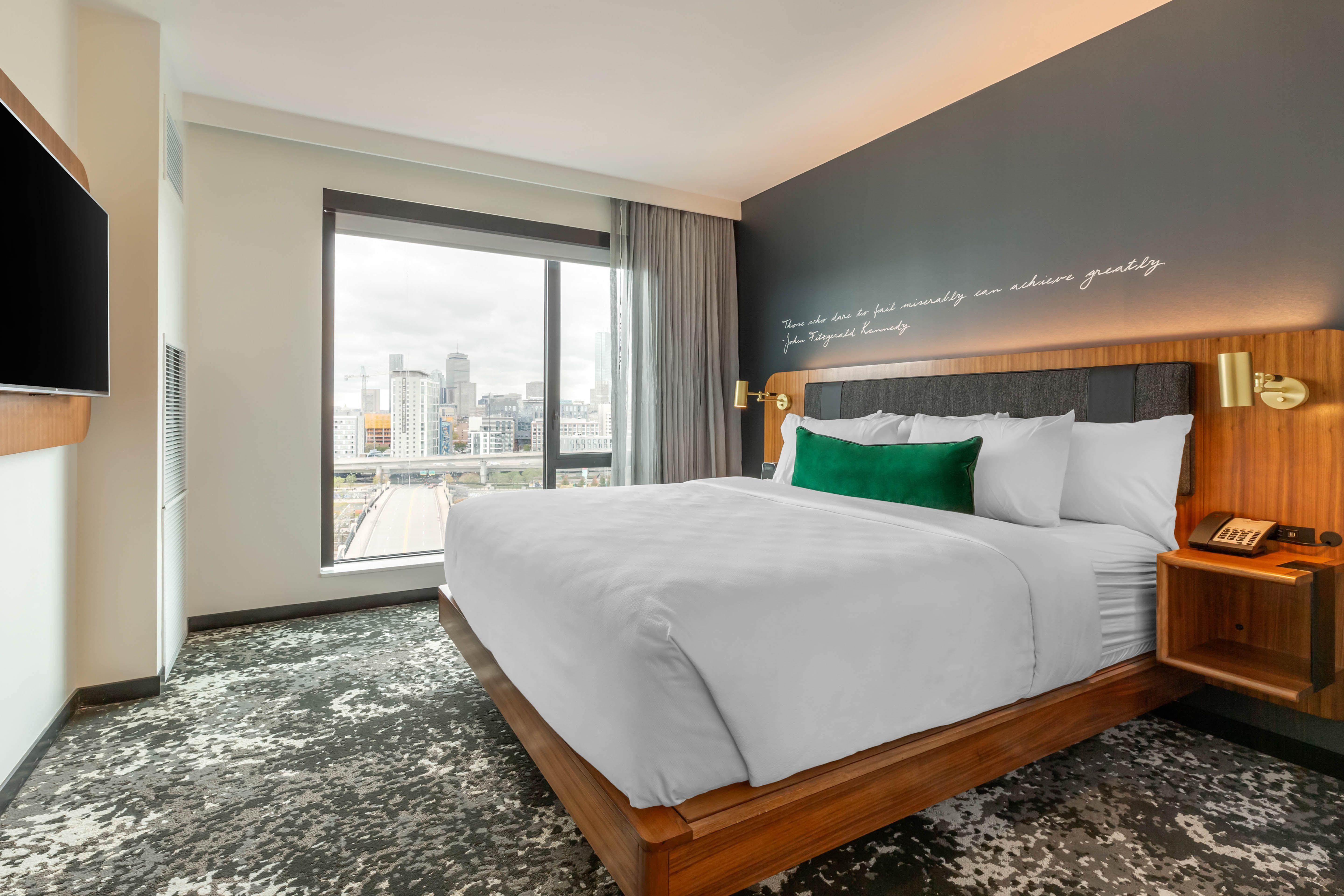 Cambria Hotel Boston Downtown - Seaport Екстер'єр фото