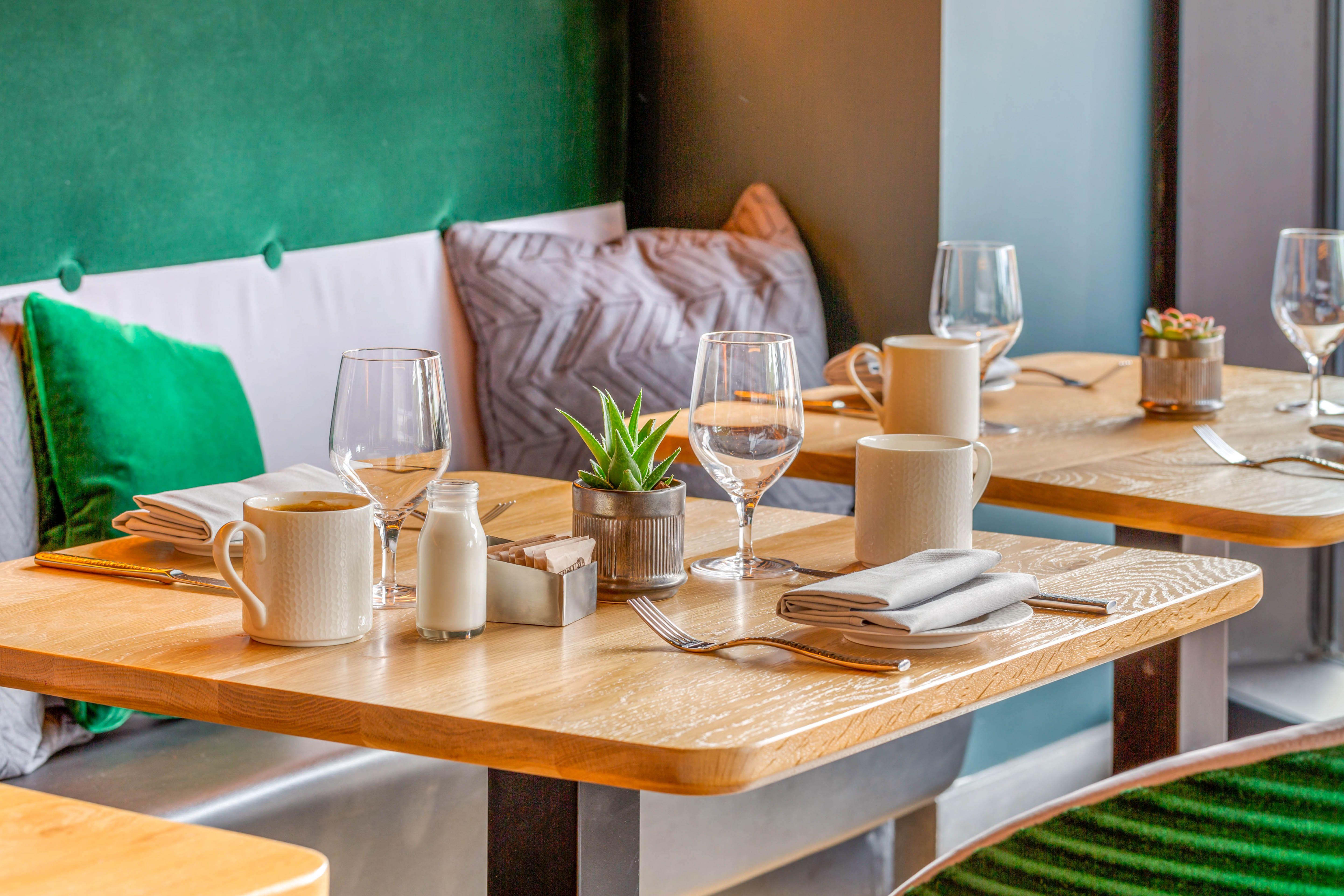 Cambria Hotel Boston Downtown - Seaport Екстер'єр фото