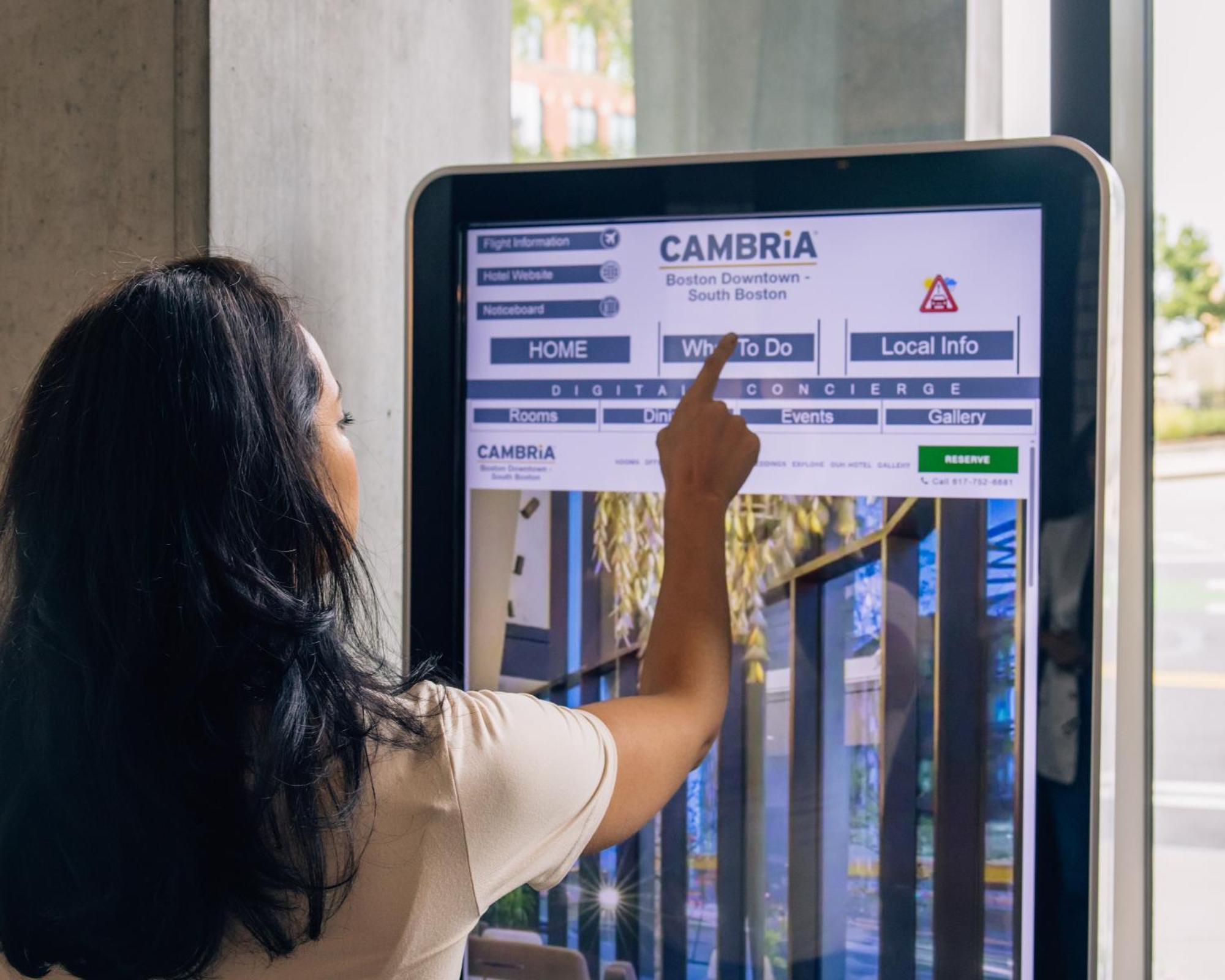 Cambria Hotel Boston Downtown - Seaport Екстер'єр фото