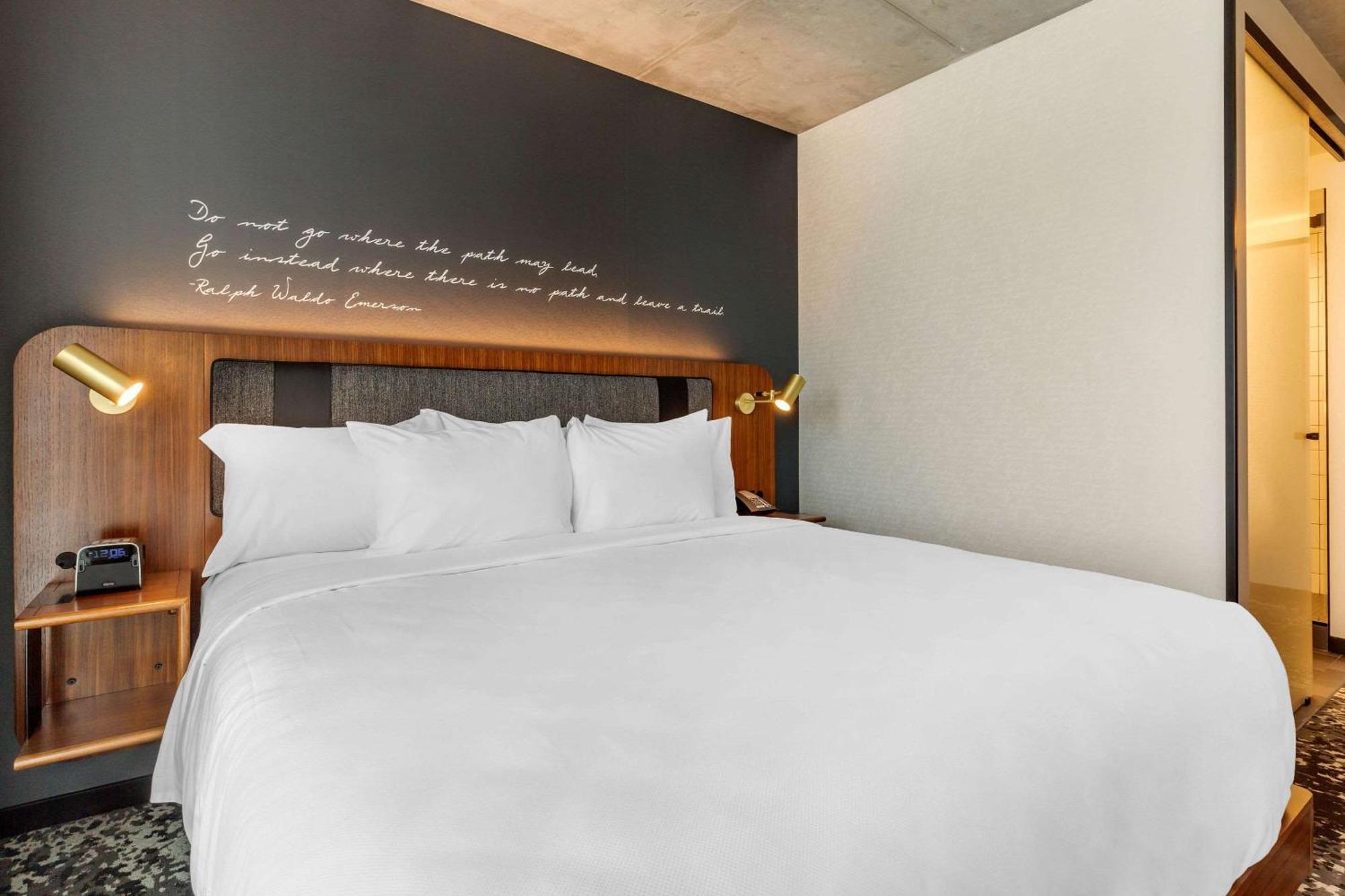 Cambria Hotel Boston Downtown - Seaport Екстер'єр фото