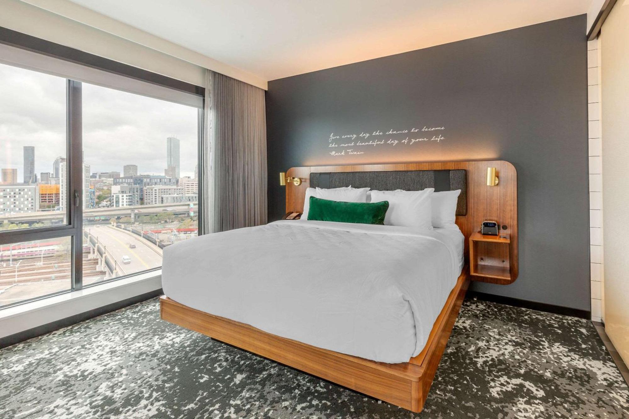 Cambria Hotel Boston Downtown - Seaport Екстер'єр фото