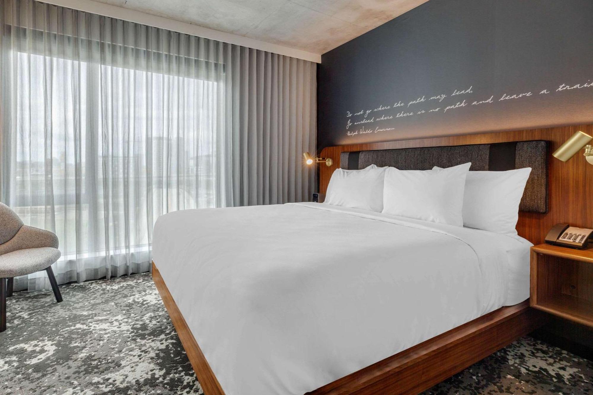 Cambria Hotel Boston Downtown - Seaport Екстер'єр фото